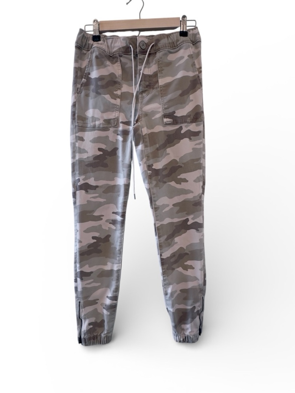American Eagle Next Level Stretch Joggers Size 4 Women's Camo Y2K